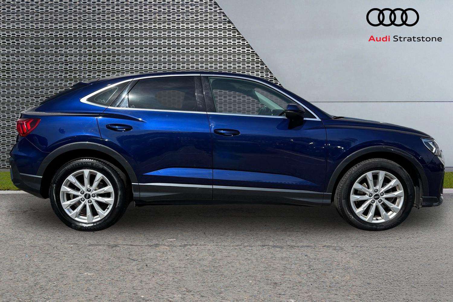 Used Audi Q3 2021 for sale - 78161319: Photo 4