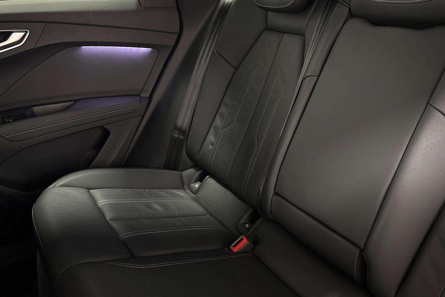 Used Audi Q4 e-tron 2021 for sale - 77270167: Photo 7