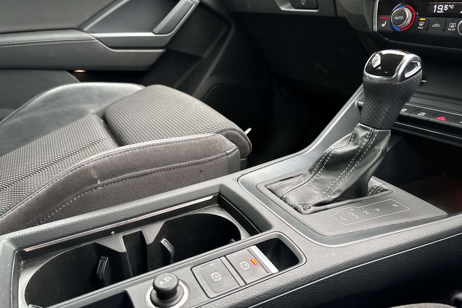 Used Audi Q3 2019 for sale - 76789324: Photo 15