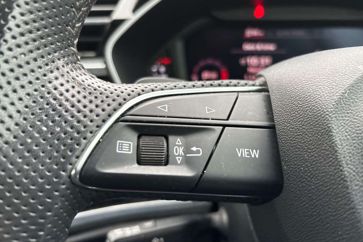 Used Audi Q3 2019 for sale - 76789324: Photo 16