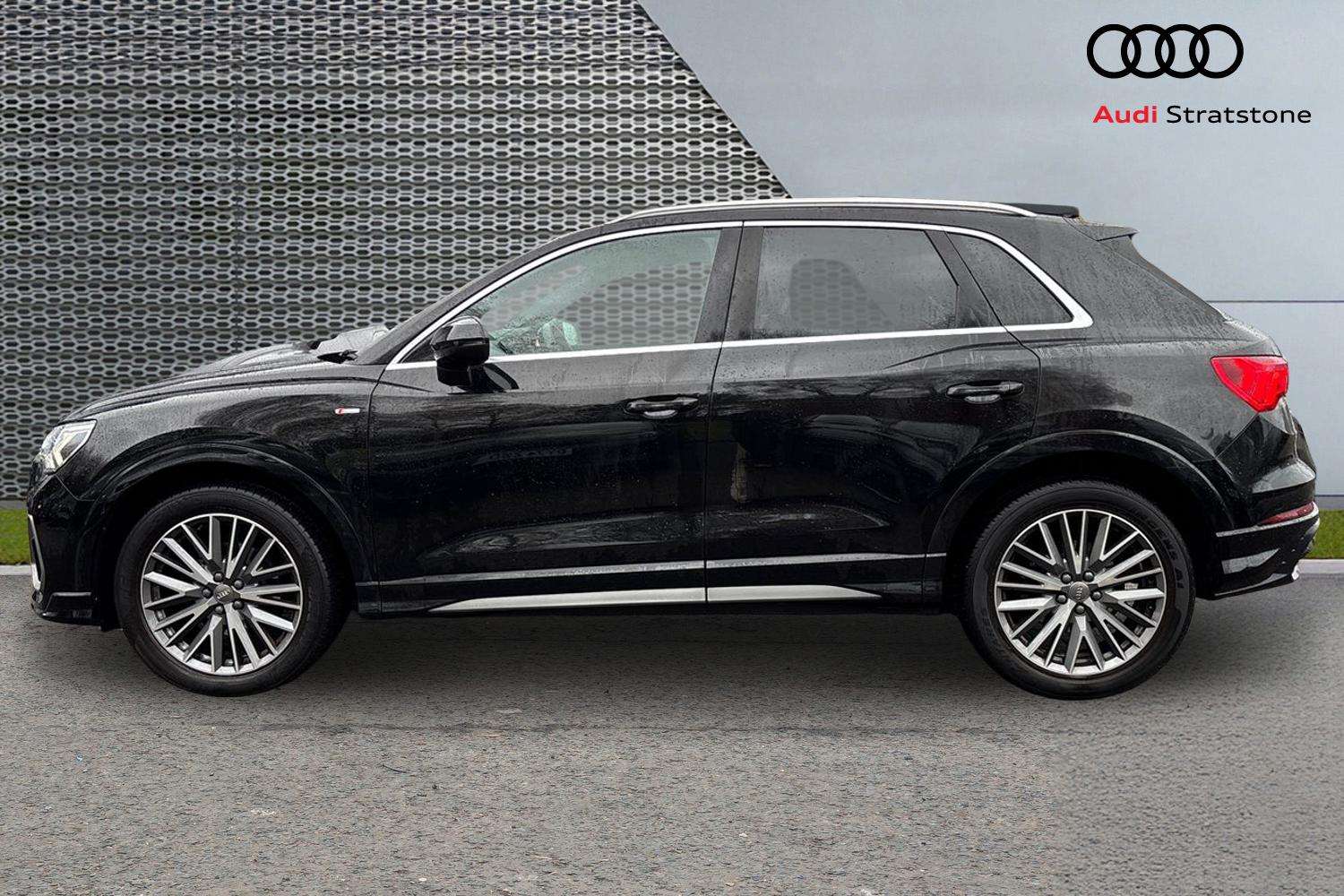 Used Audi Q3 2019 for sale - 76789324: Photo 8