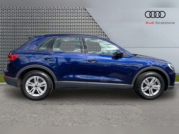 Used Audi Q3 2023 for sale - 78551365: Photo