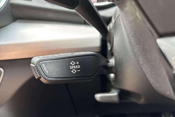 Used Audi Q5 2023 for sale - 76242520: Photo 33