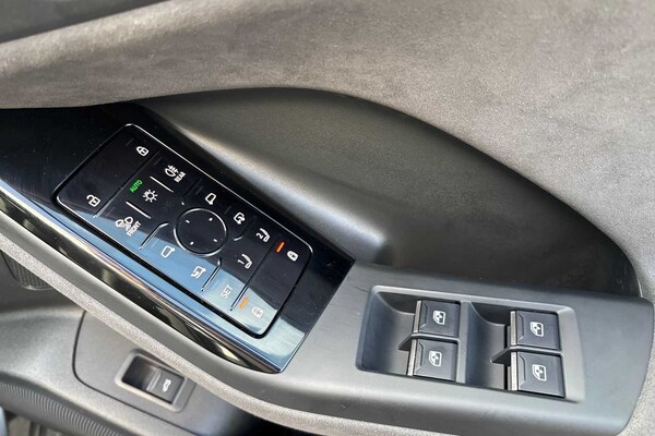 Used Audi Q6 e-tron 2025 for sale - 74992303: Photo 21