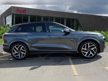 Used Audi Q6 e-tron 2025 for sale - 74992303: Photo