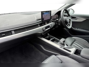 Used Audi A4 2023 for sale - 76004365: Photo