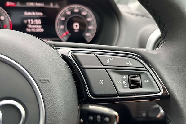 Used Audi Q2 2025 for sale - 76298427: Photo 17