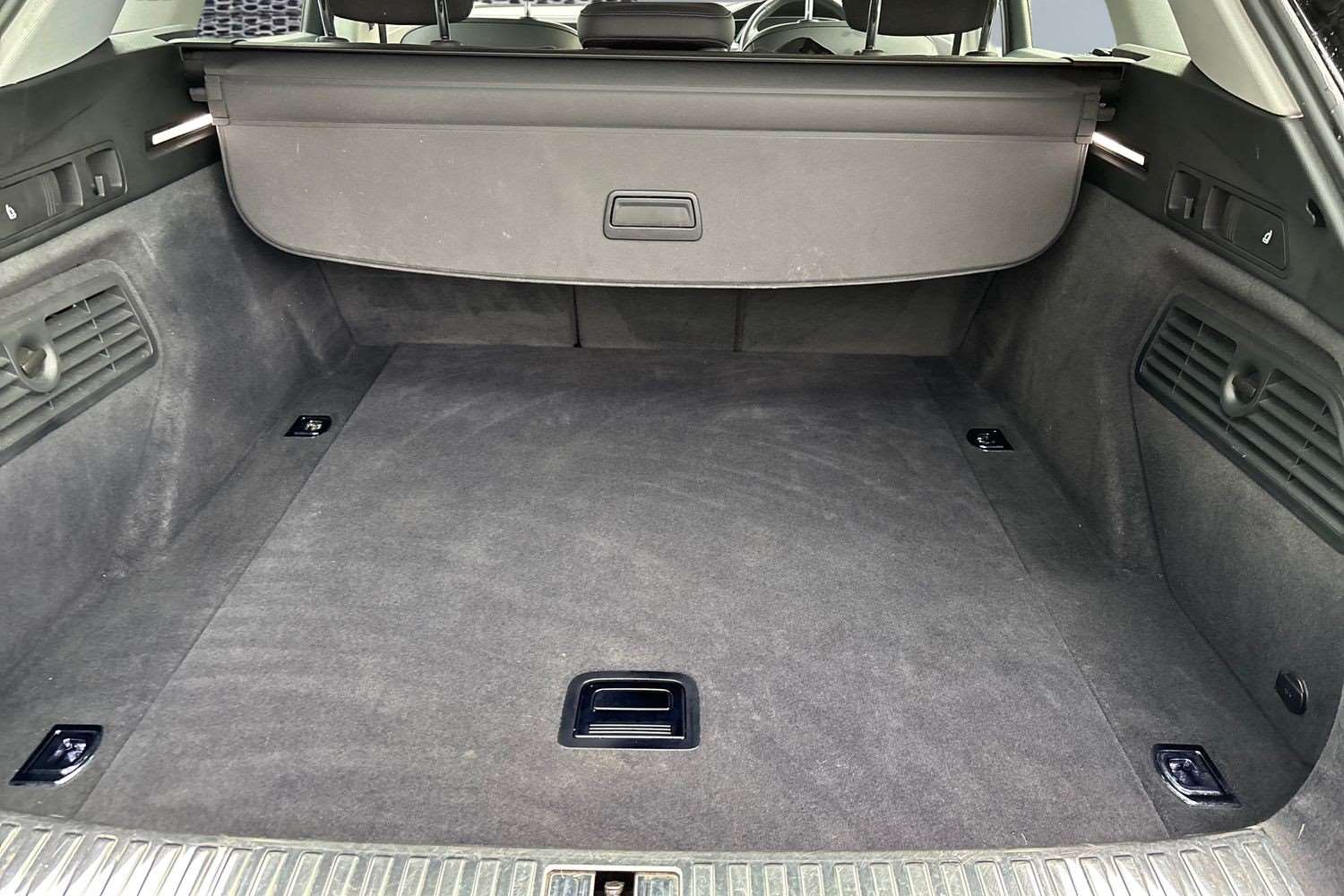 Used Audi e-tron 2020 for sale - 77540795: Photo 13