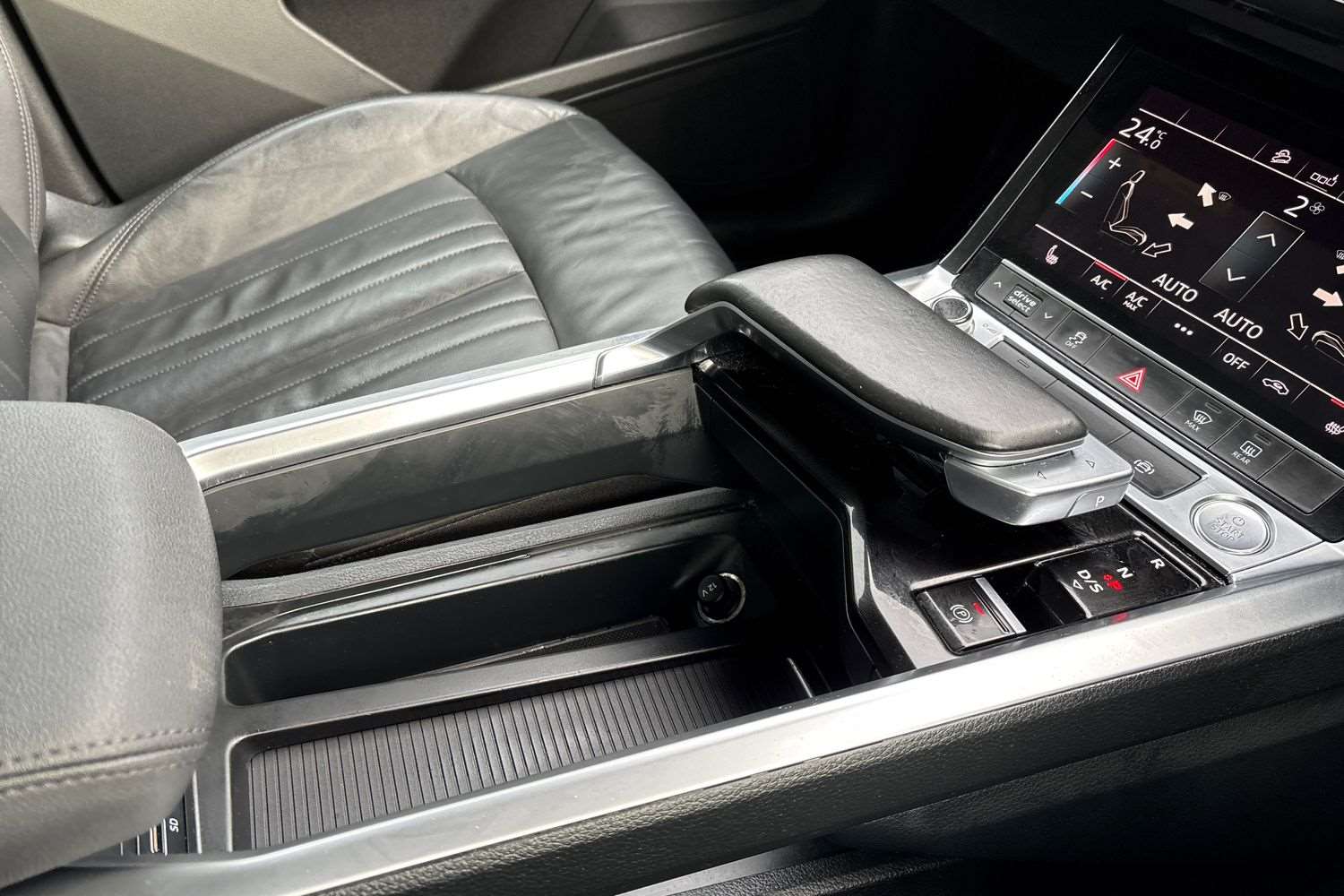 Used Audi e-tron 2020 for sale - 77540795: Photo 15