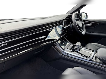 Used Audi Q7 2025 for sale - 75405488: Photo