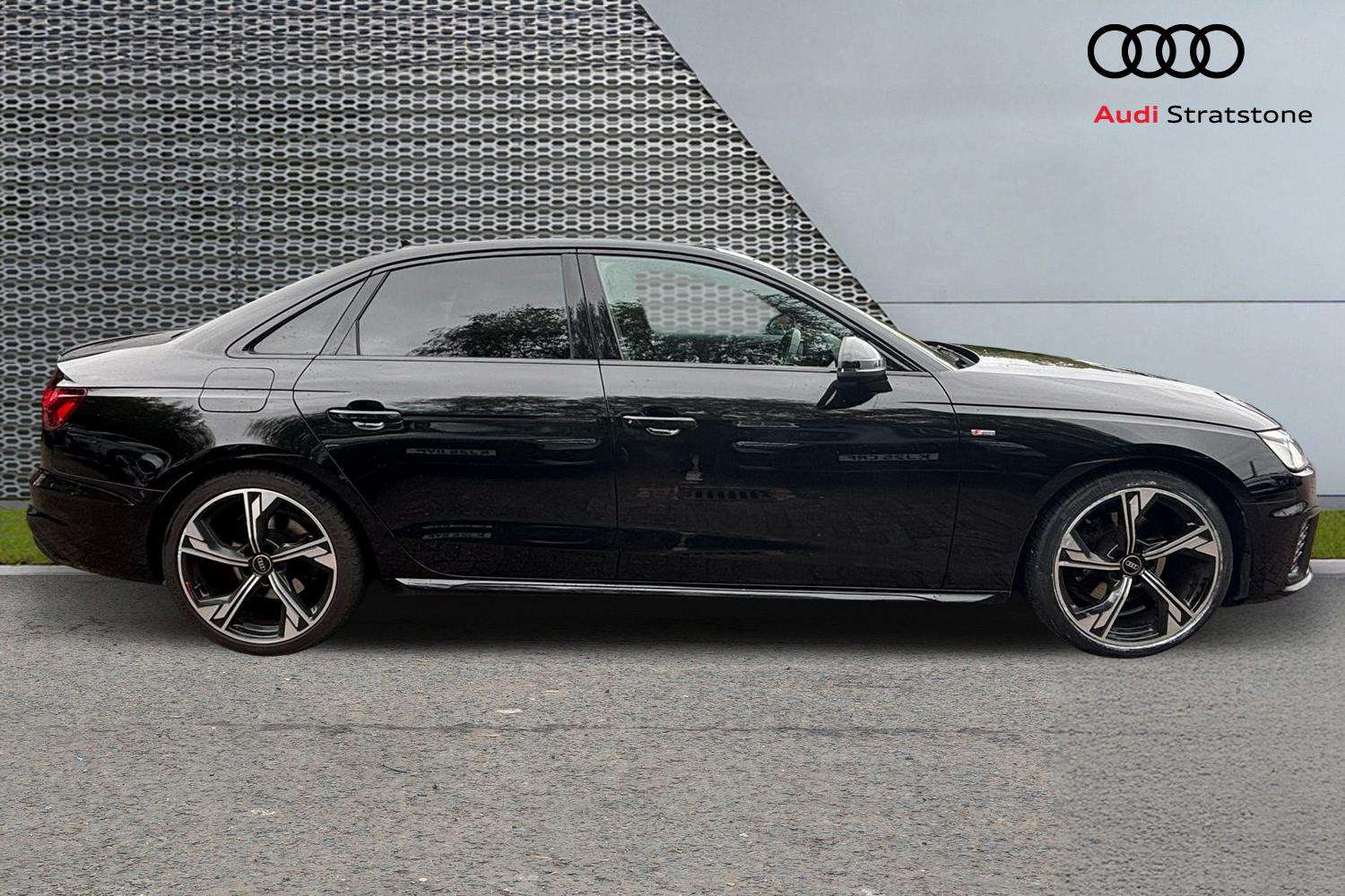 Used Audi A4 2023 for sale - 76488152: Photo 4