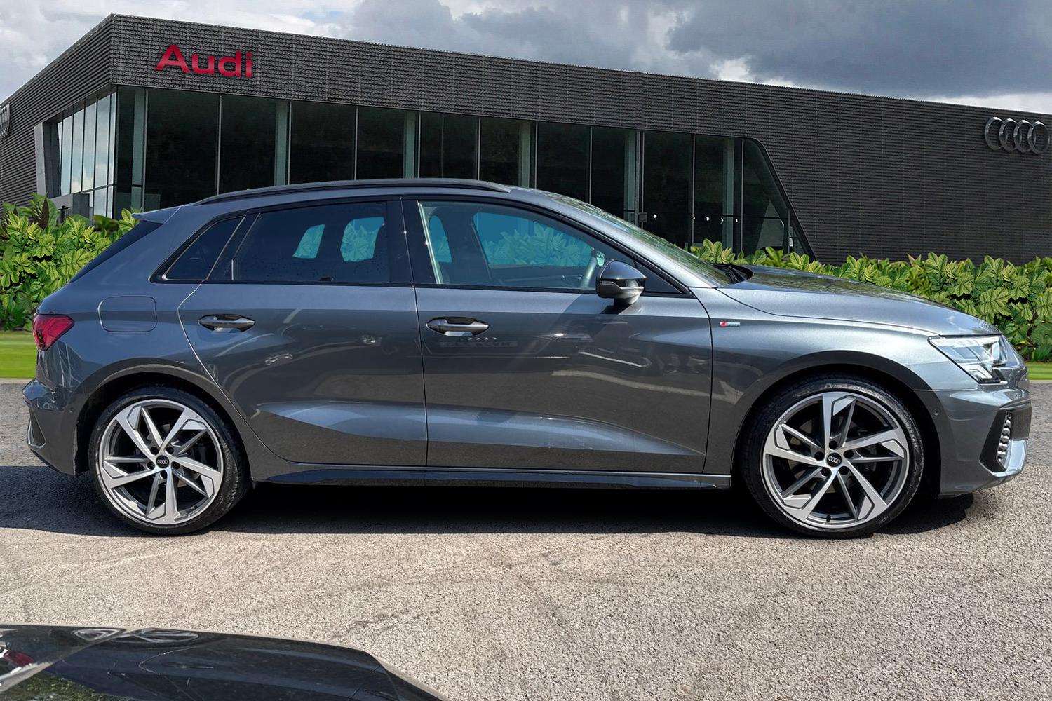 Used Audi A3 2023 for sale - 77051400: Photo 4