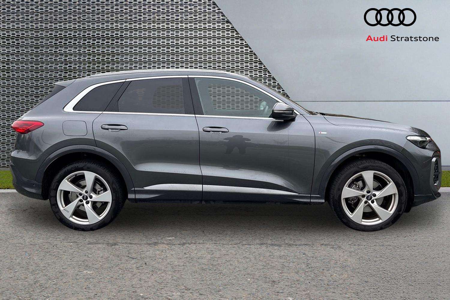 Used Audi Q5 2025 for sale - 77628087: Photo 4