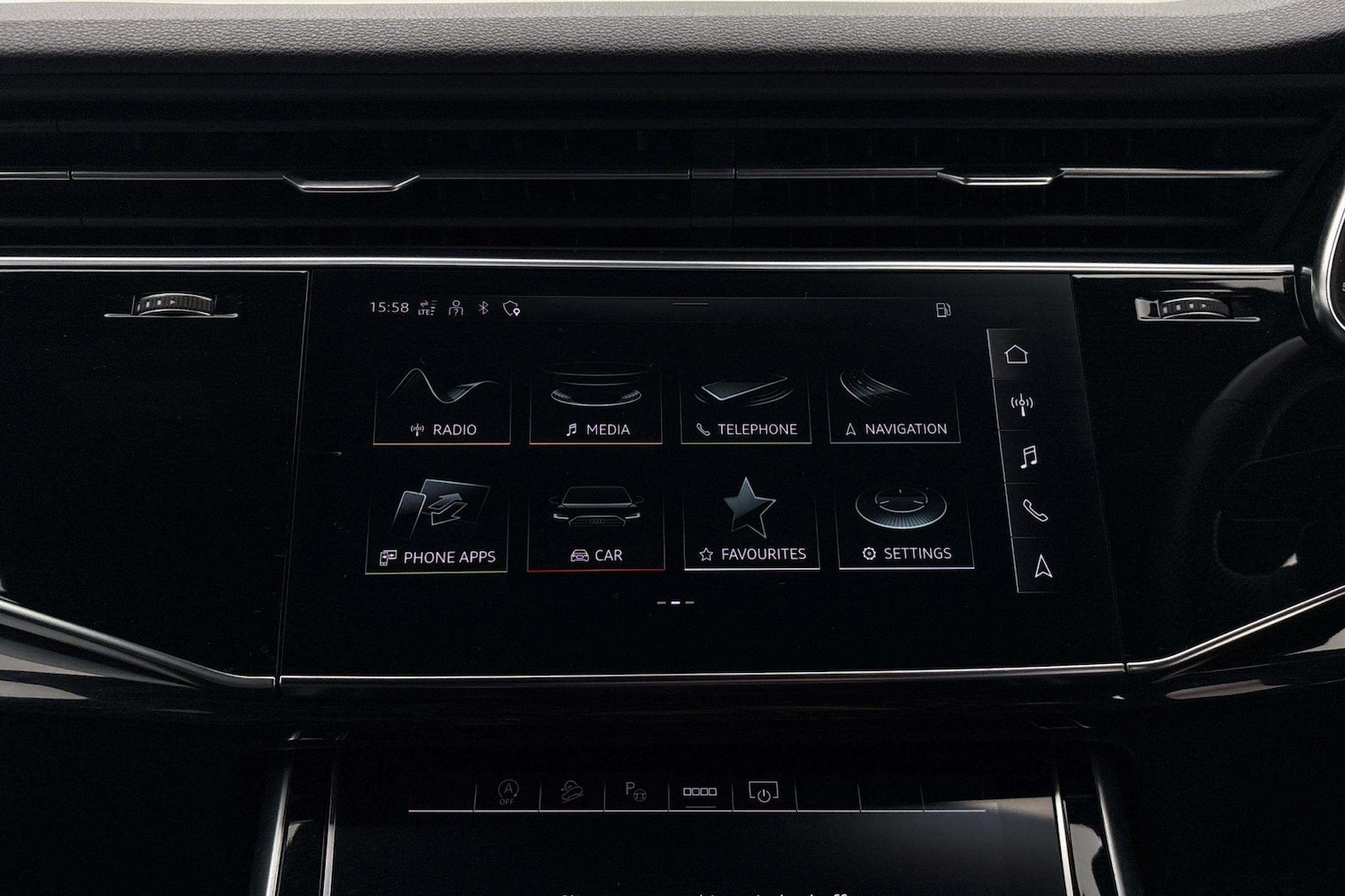 Used Audi Q7 2022 for sale - 77772393: Photo 8