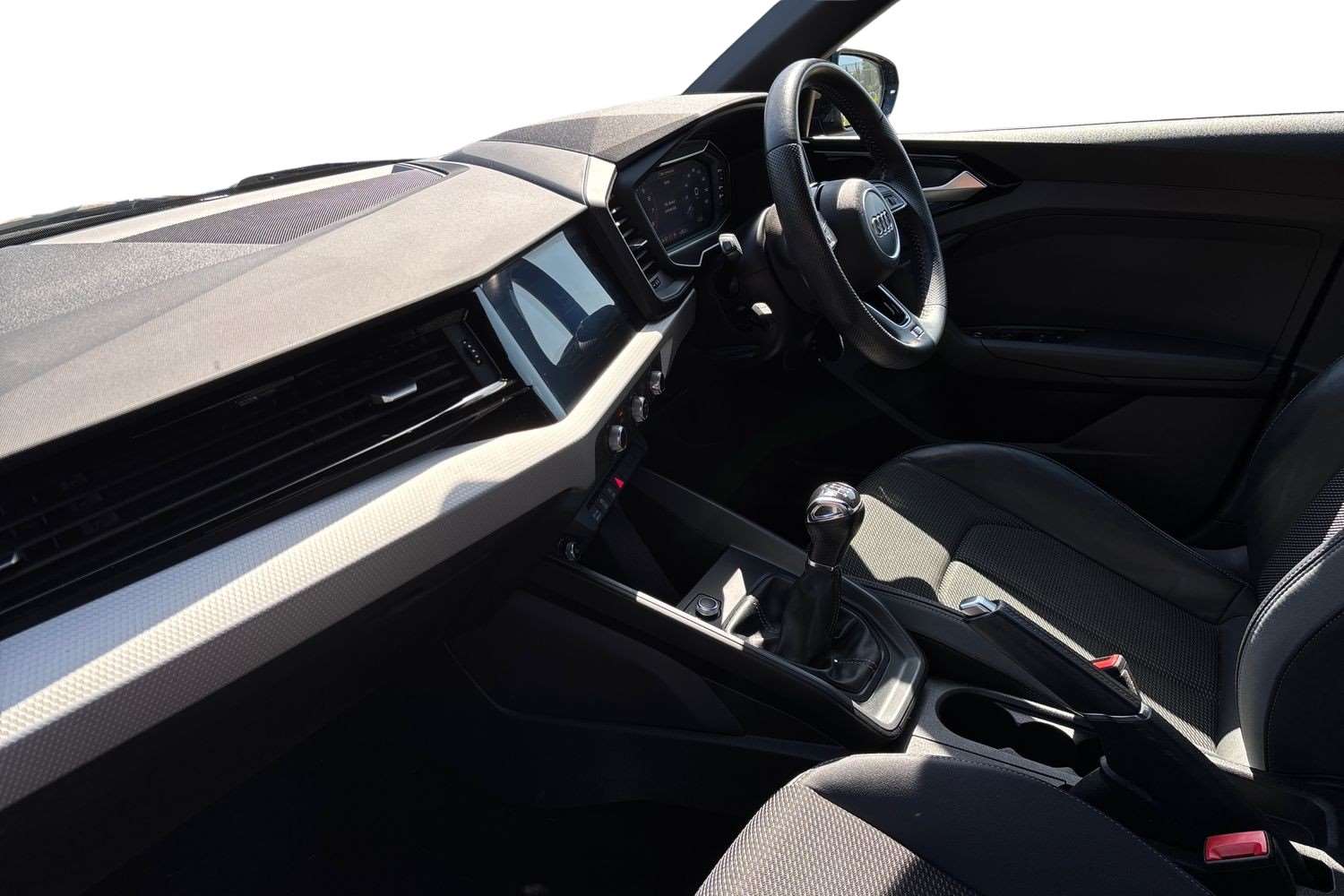 Used Audi A1 2022 for sale - 75917943: Photo 2