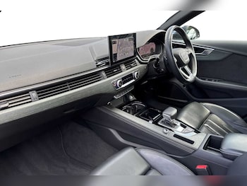 Used Audi A4 2021 for sale - 75626046: Photo