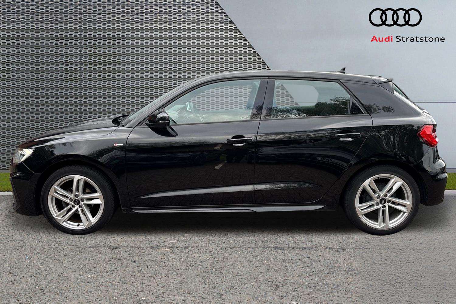 Used Audi A1 2021 for sale - 76170146: Photo 8