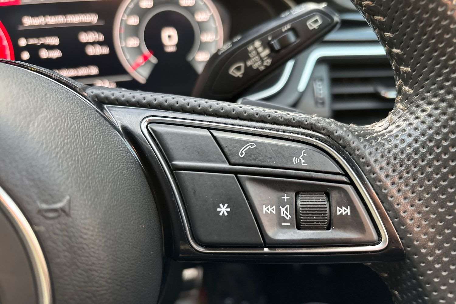 Used Audi A4 2020 for sale - 76636750: Photo 17