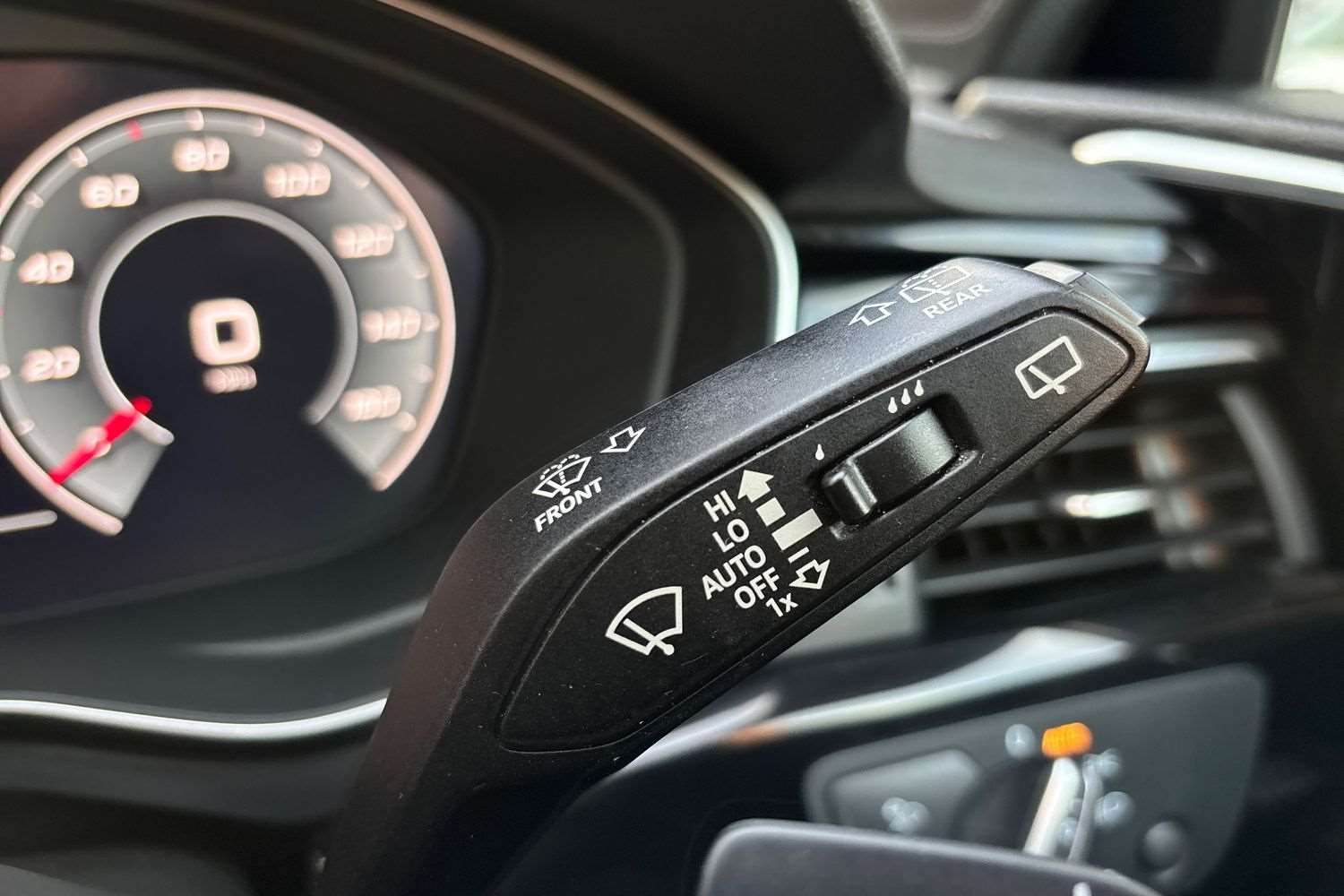 Used Audi A4 2020 for sale - 76636750: Photo 33