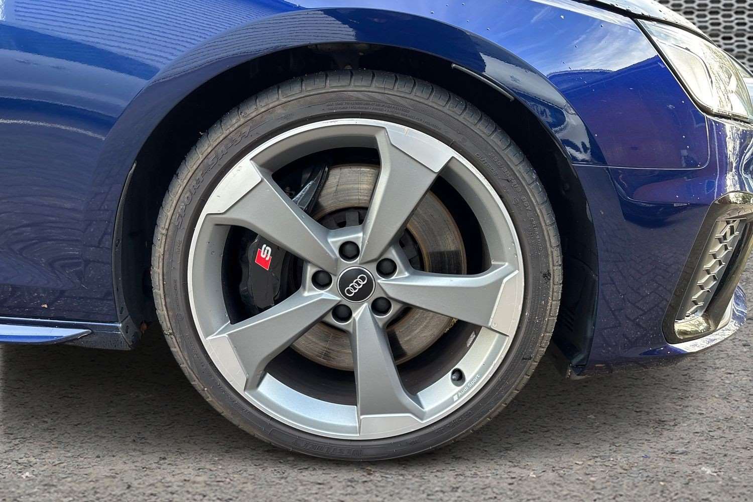 Used Audi A4 2020 for sale - 76636750: Photo 5