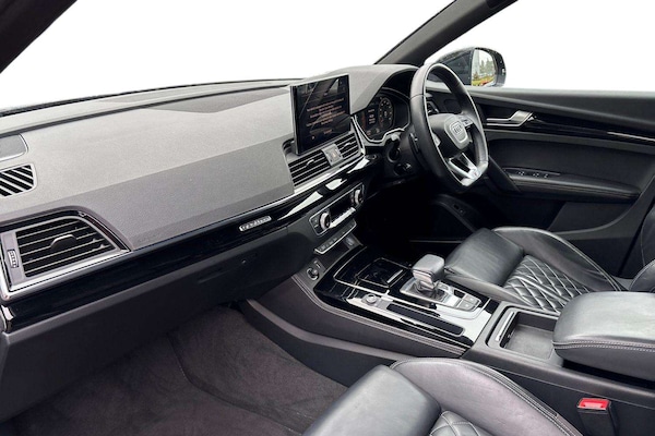 Used Audi Q5 2021 for sale - 76218398: Photo 2