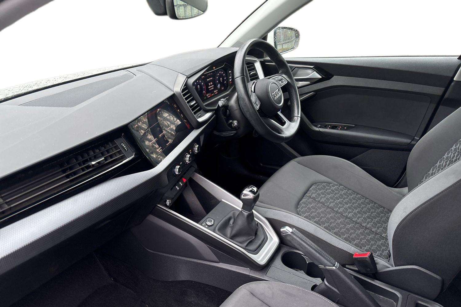 Used Audi A1 2023 for sale - 77443479: Photo 2