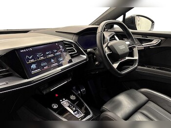 Used Audi Q4 e-tron 2023 for sale - 77540694: Photo