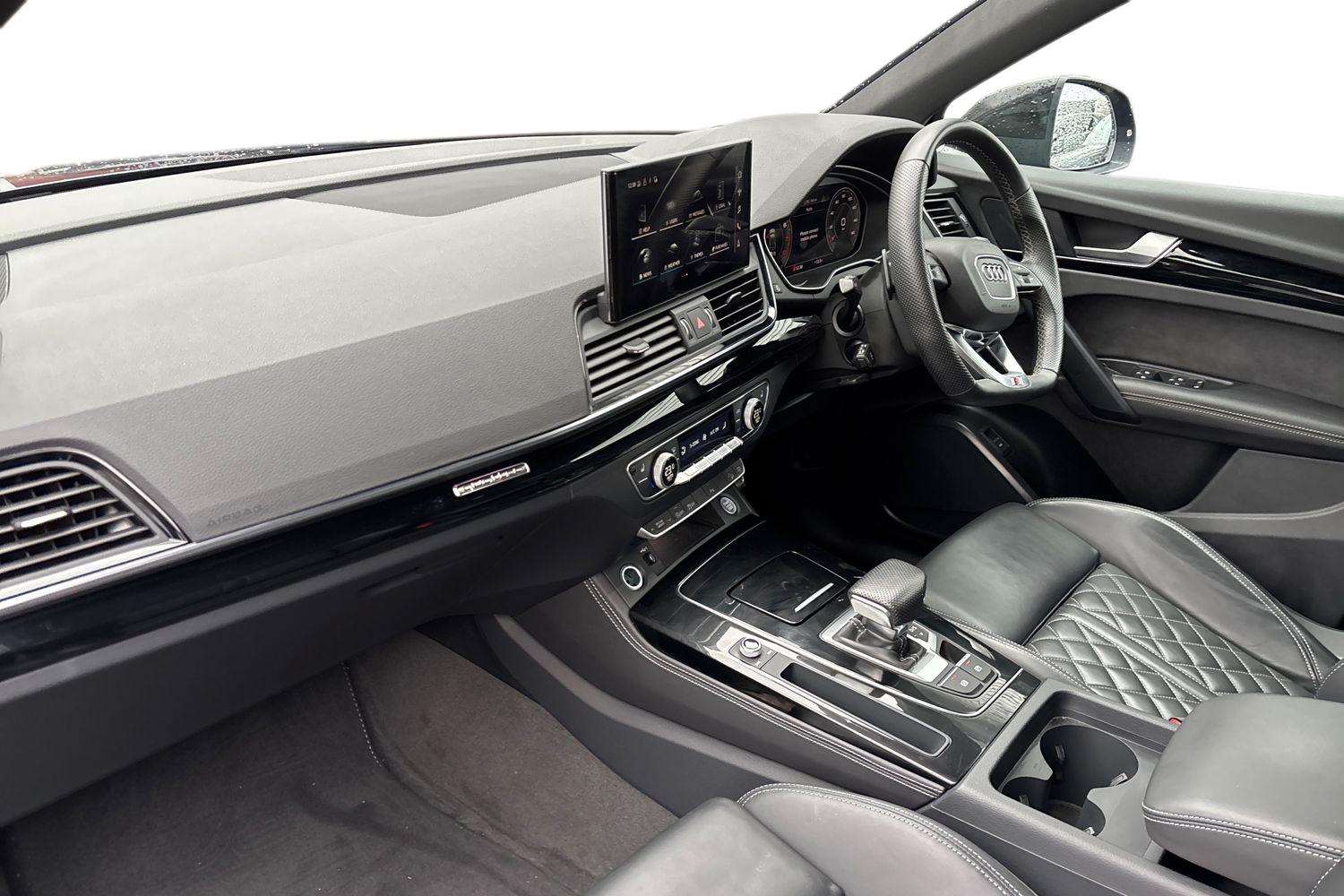 Used Audi Q5 2022 for sale - 76746001: Photo 2