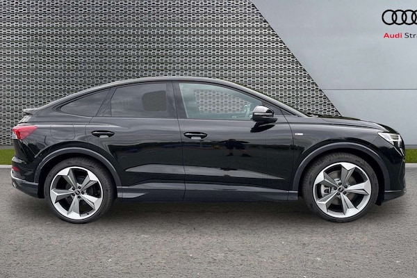 Used Audi Q4 e-tron for sale - 76016241: Photo 4