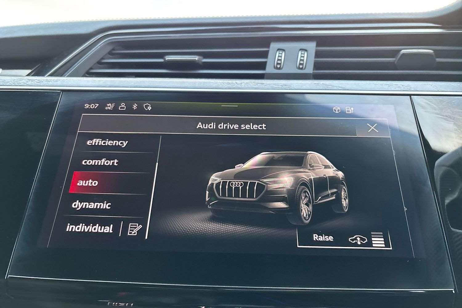 Used Audi e-tron 2022 for sale - 77270102: Photo 30