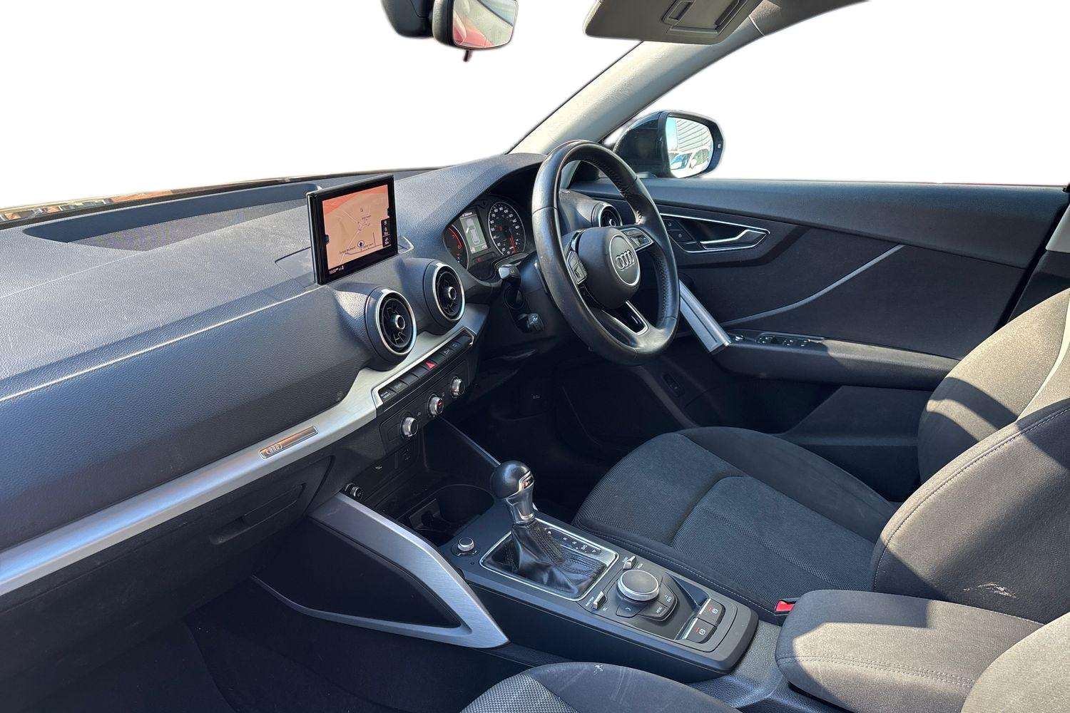 Used Audi Q2 for sale - 78118829: Photo 2