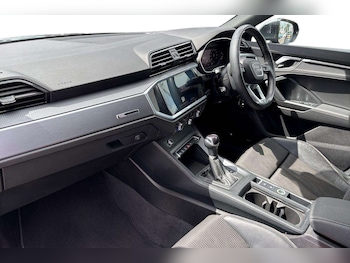 Used Audi Q3 2022 for sale - 78800490: Photo