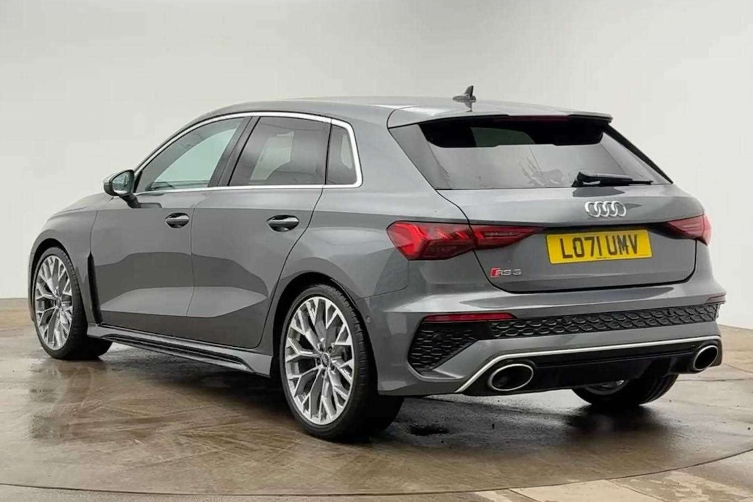 Used Audi RS3 2022 for sale - 77540620: Photo 3