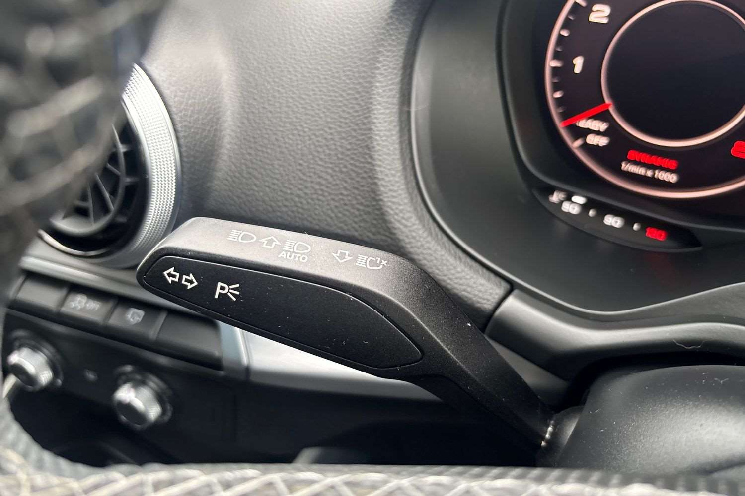 Used Audi Q2 for sale - 77943453: Photo 34