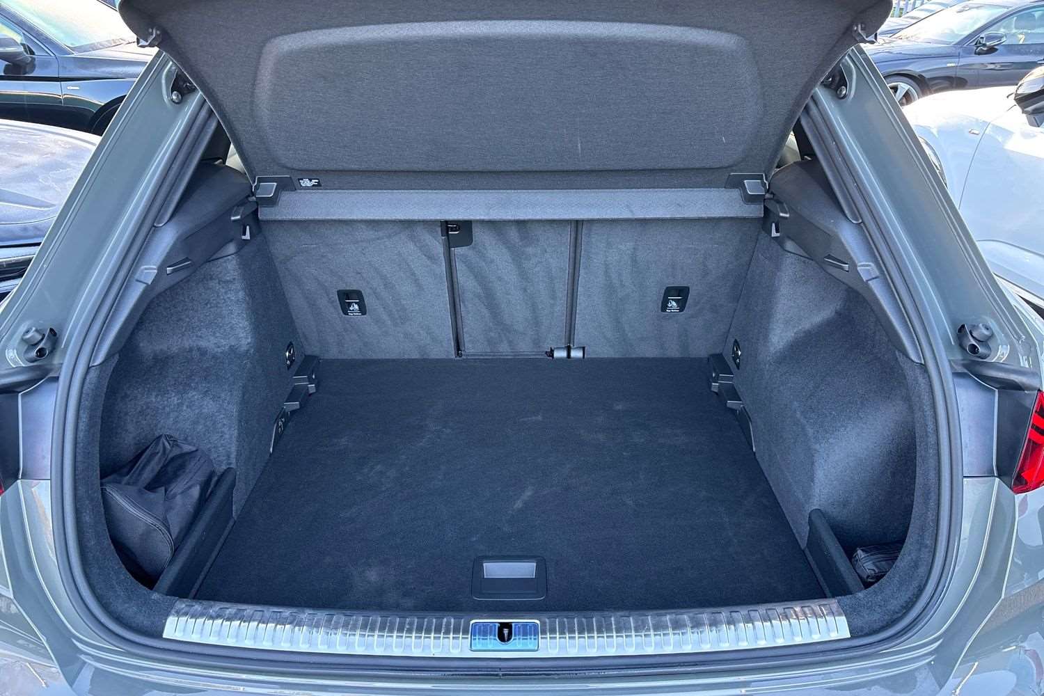 Used Audi Q3 2024 for sale - 76648923: Photo 13