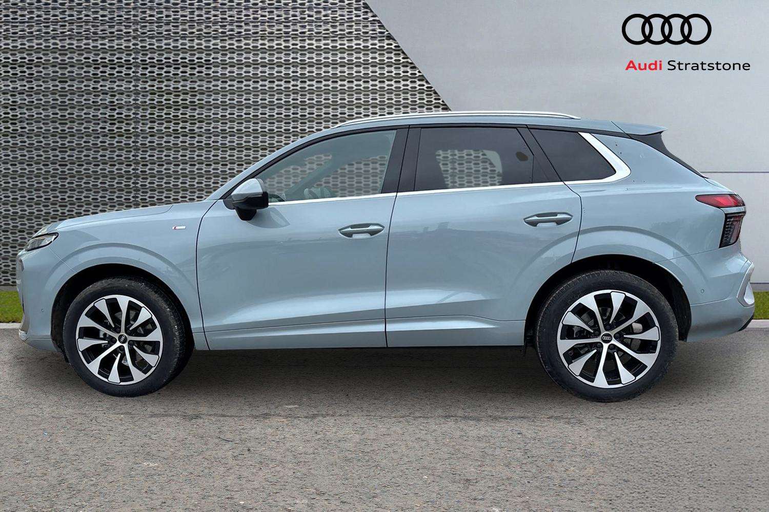 Used Audi Q3 2025 for sale - 77858866: Photo 8