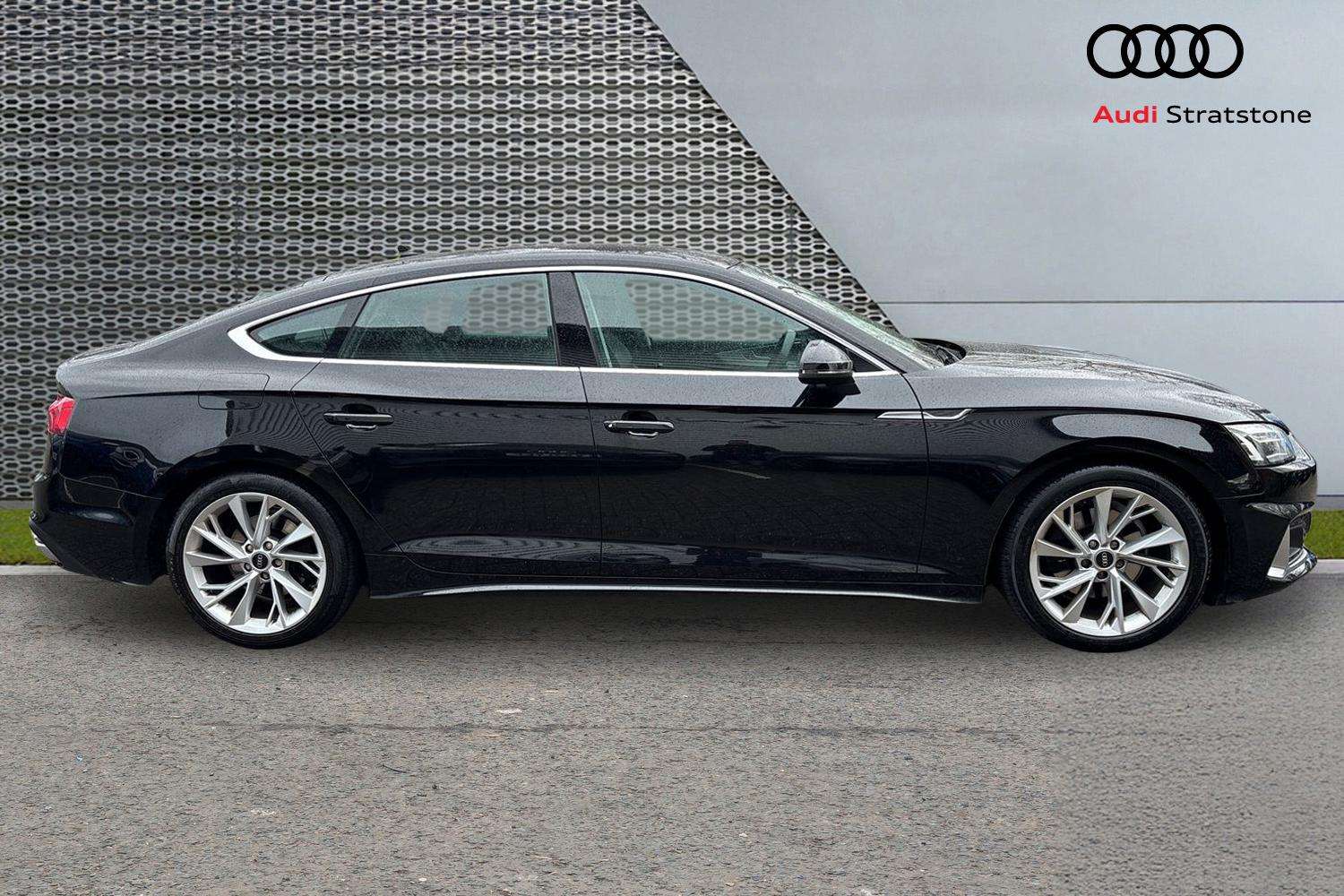 Used Audi A5 2022 for sale - 77648851: Photo 4