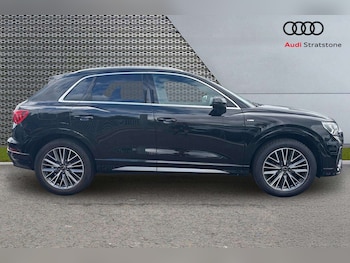 Used Audi Q3 2023 for sale - 79096122: Photo