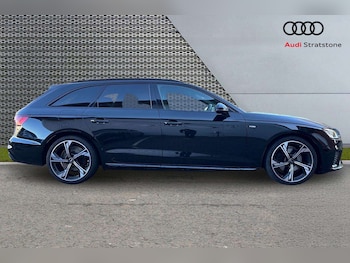 Used Audi A4 2021 for sale - 76705055: Photo