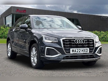 Audi - Q2
