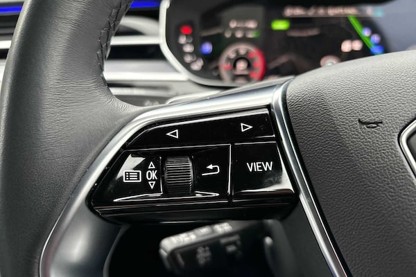 Used Audi A8 2023 for sale - 74716554: Photo 29