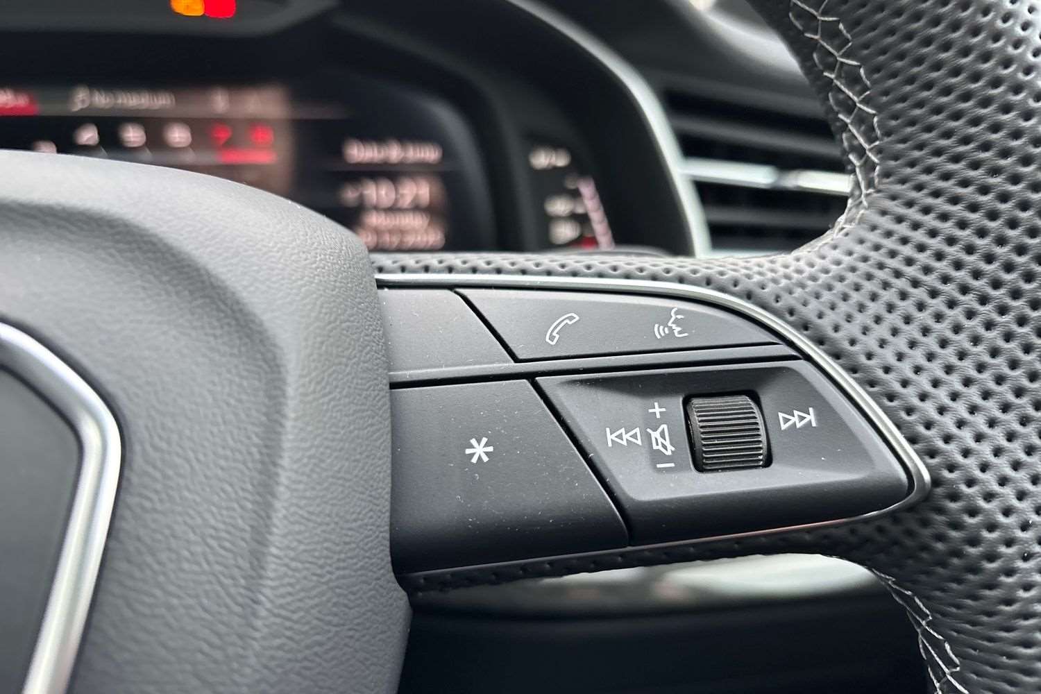 Used Audi Q7 2025 for sale - 77123539: Photo 17