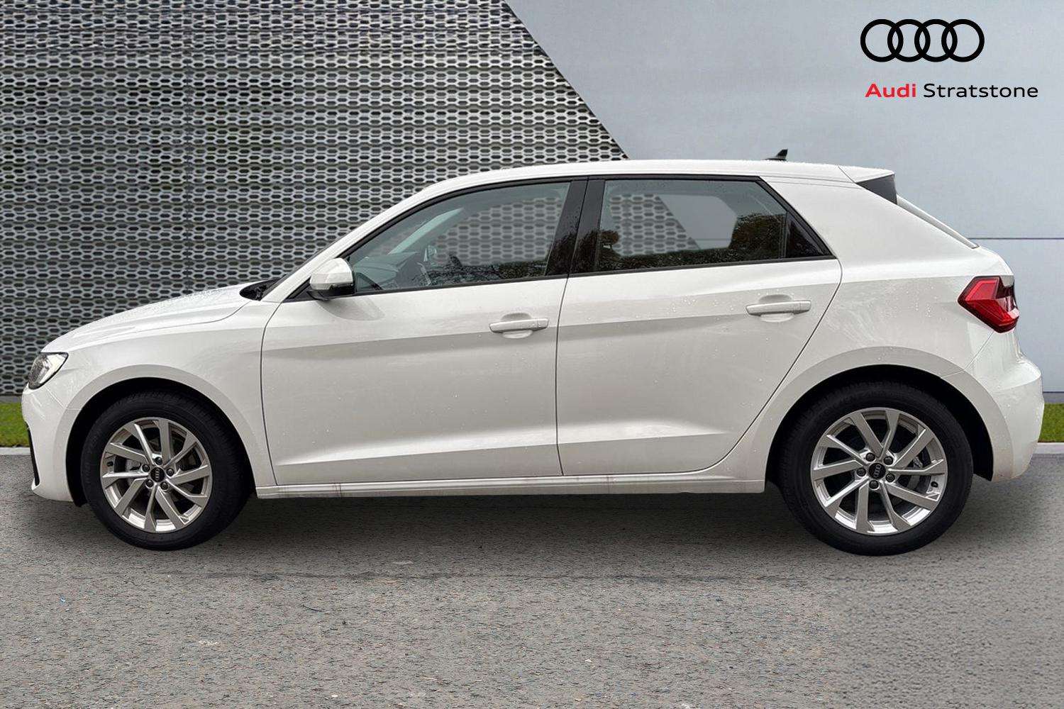 Used Audi A1 2023 for sale - 77414738: Photo 8