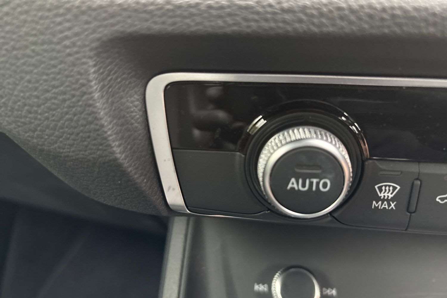 Used Audi Q3 2019 for sale - 76316147: Photo 28