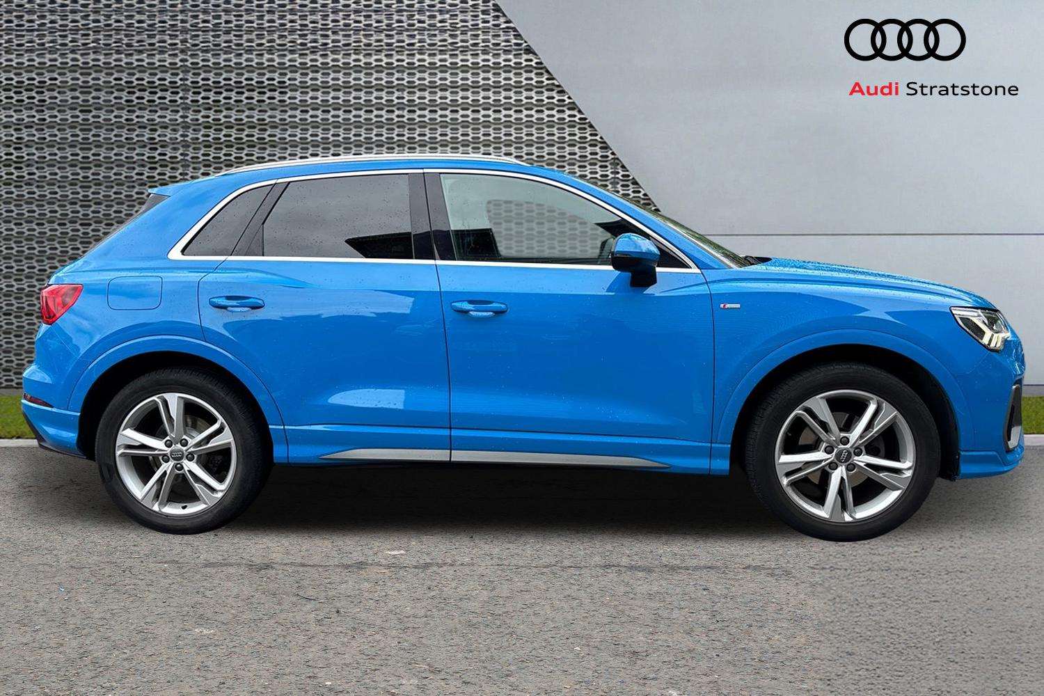 Used Audi Q3 2019 for sale - 76316147: Photo 4