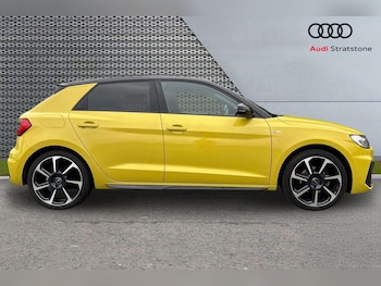 Used Audi A1 2023 for sale - 77540827: Photo