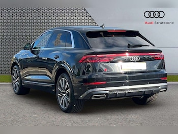 Used Audi Q8 2025 for sale - 76390773: Photo