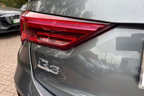 Used Audi Q3 2023 for sale - 76242366: Photo 12