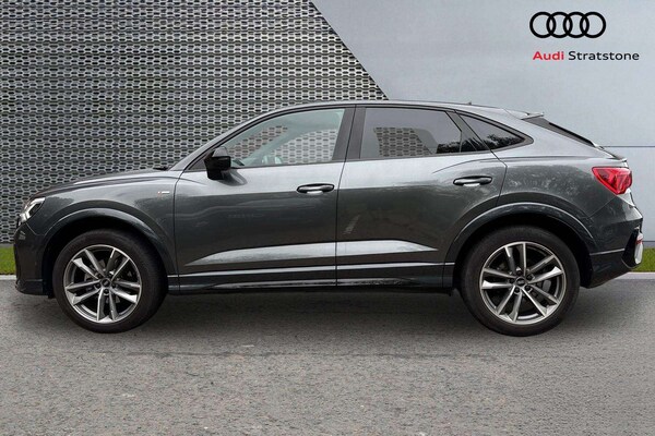 Used Audi Q3 2023 for sale - 76242366: Photo 8