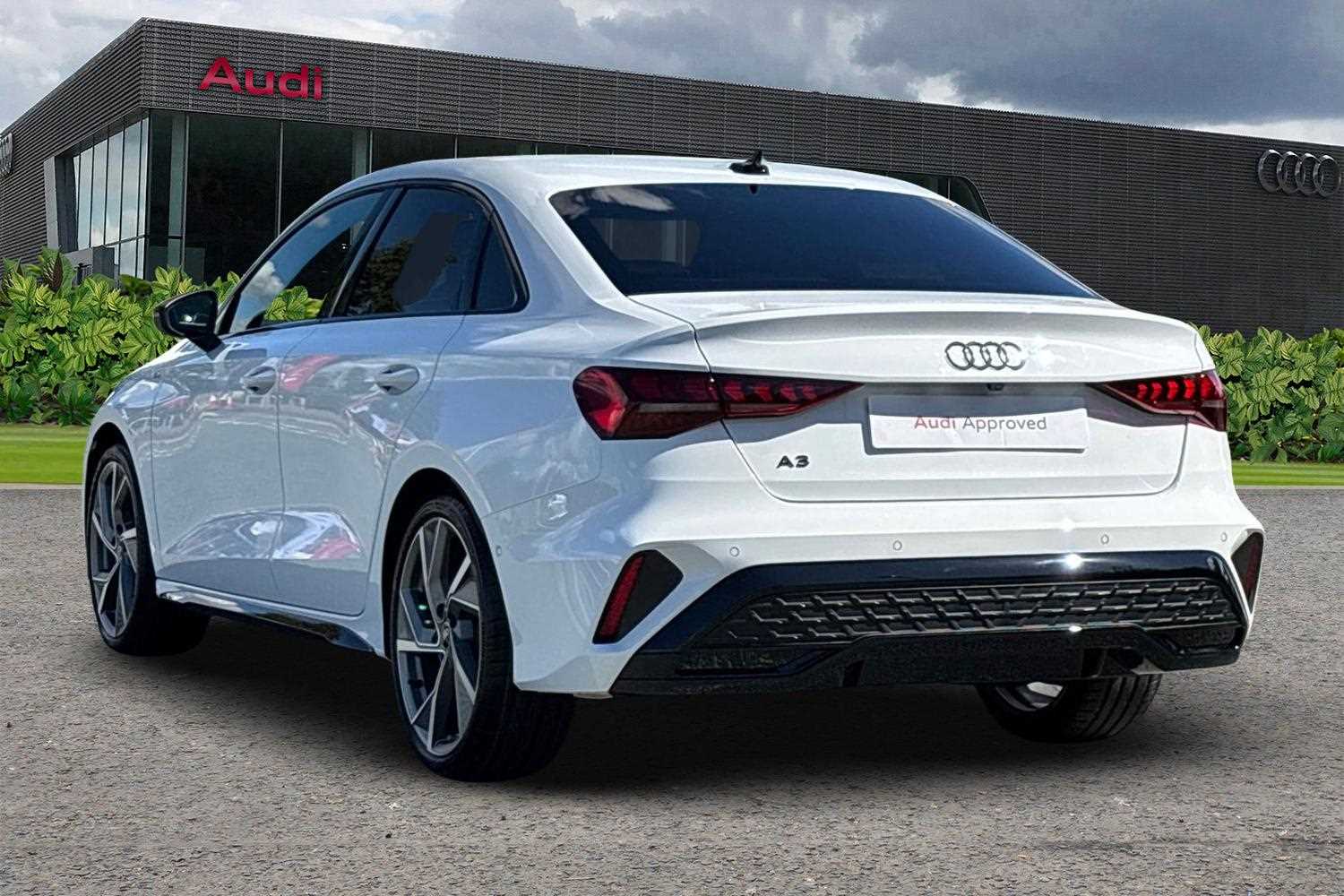 Used Audi A3 for sale - 76063510: Photo 3